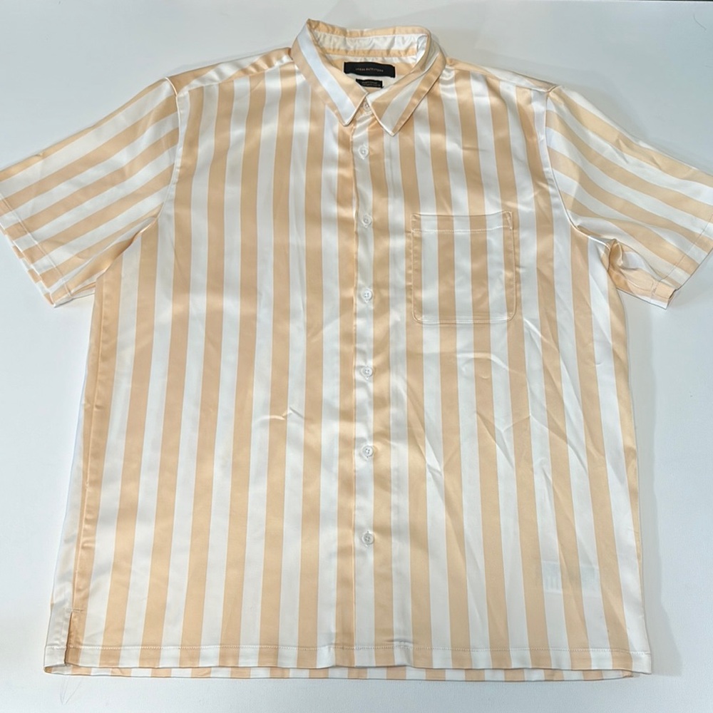 URBAN OUTFITTERS MENS BUTTON UP SHIRT